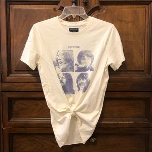 Abercrombie and Fitch Tshirt (The Beatles)